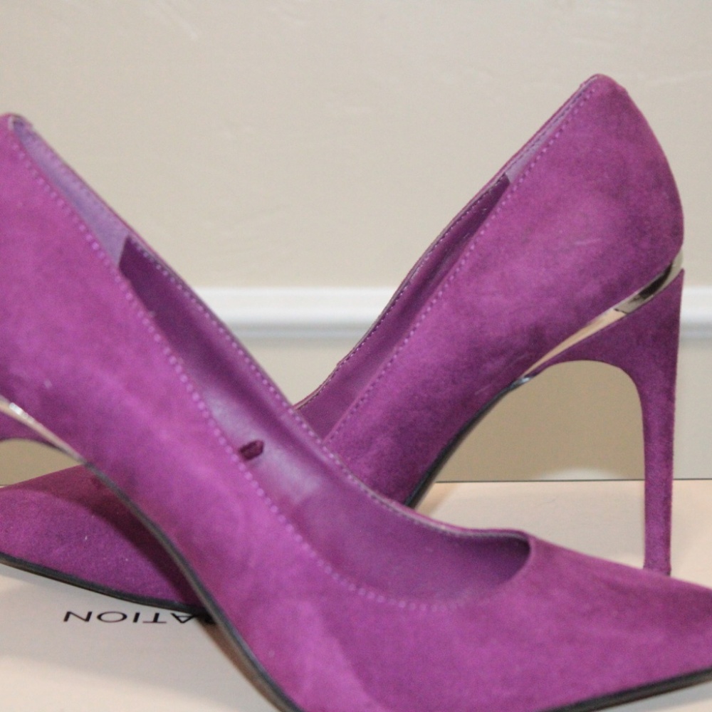 MARC FISHER LTD ABIENE POINTY TOE BLOCK HEEL PUMP, MAGENTA SUEDE - Picture 2 of 7